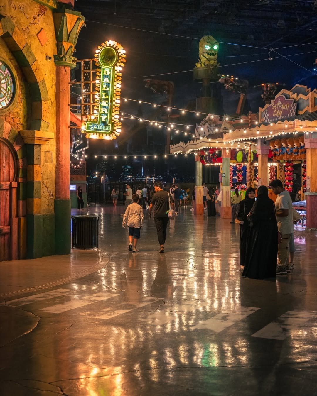 Warner Bros. World™ Abu Dhabi - Image 4